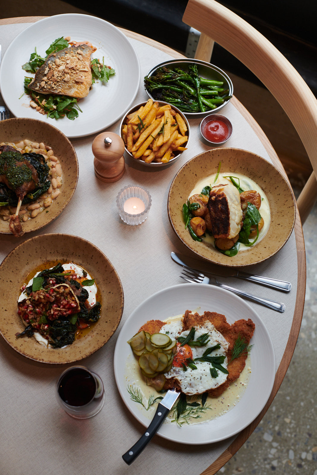 Caravan main dishes arranged on a table